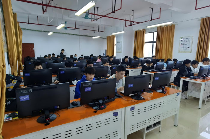 计算机实训室(1).png